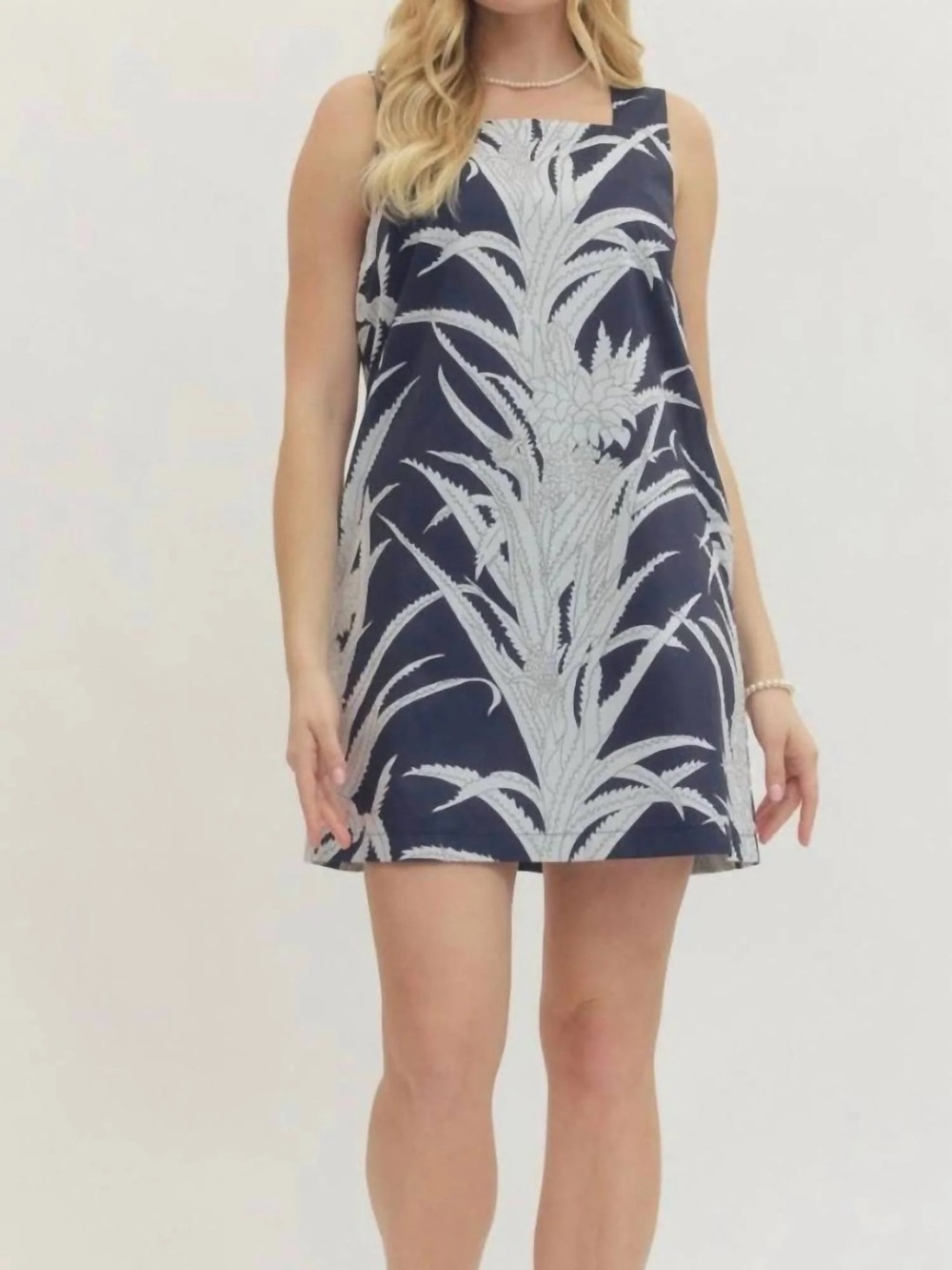 Entro New with tags large shift dress navy sleeveless